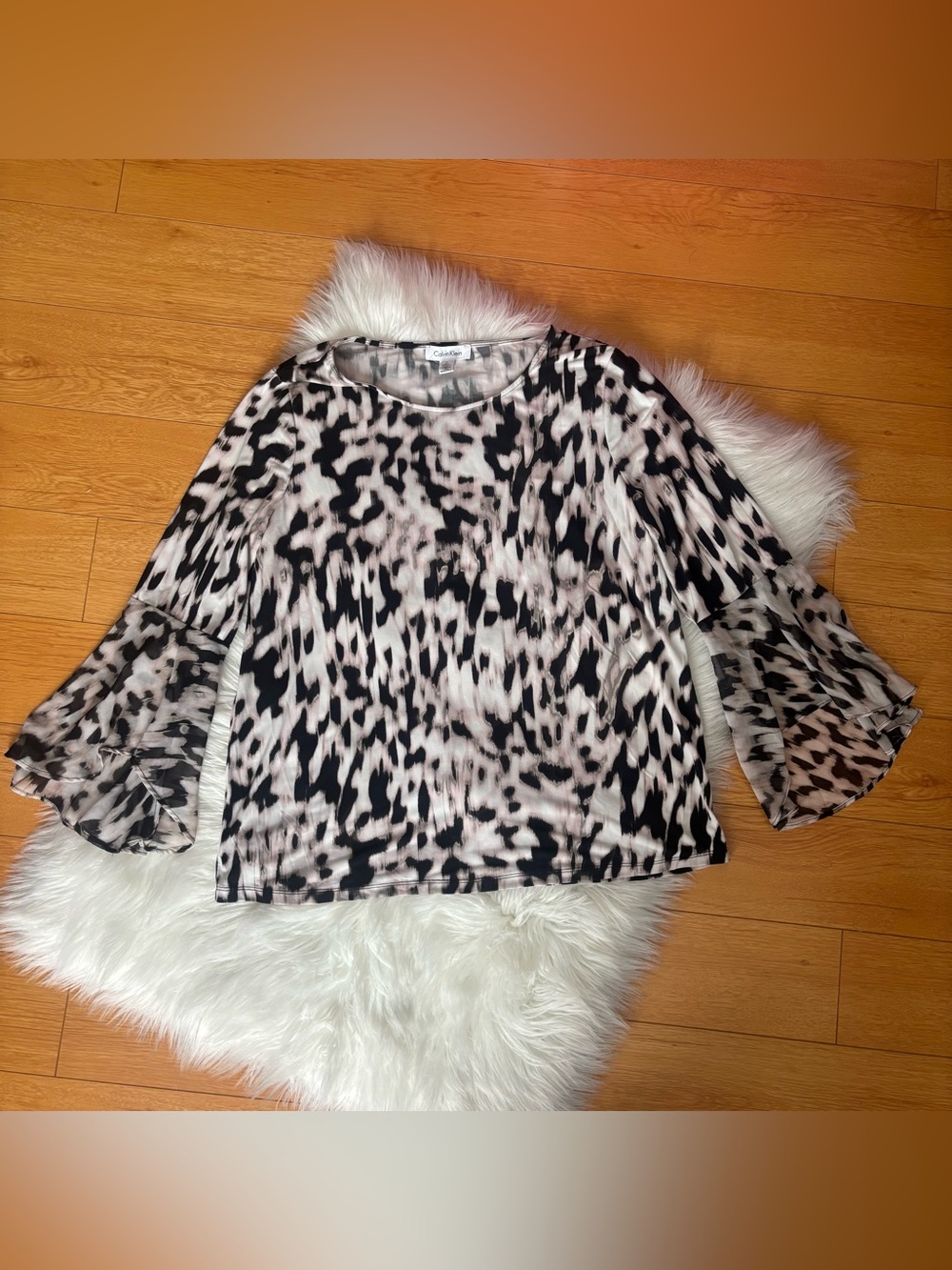 Calvin Klein Ombré Bell Sleeve Animal Print Top
